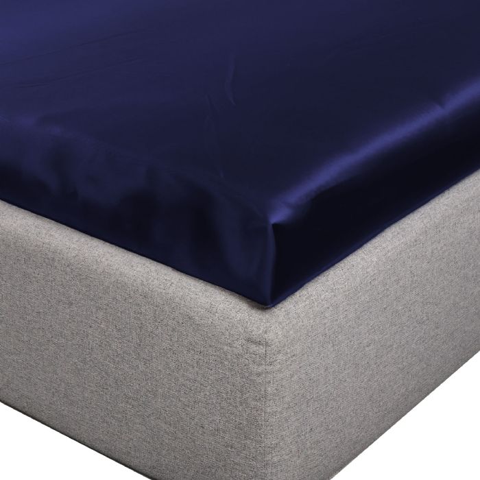Silkelagen - Kuvertlagen 140x200x8 cm - Navy - 100% morbærsilke - By Borg