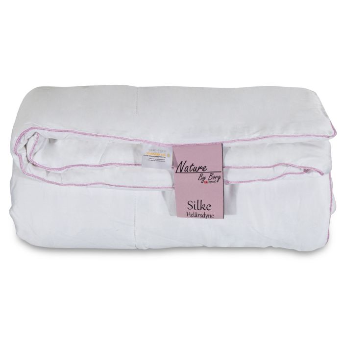 Silkedyne 140x220cm - Bambus dyne med 100% mulberry silkefyld - Helårsdyne - Nature By Borg